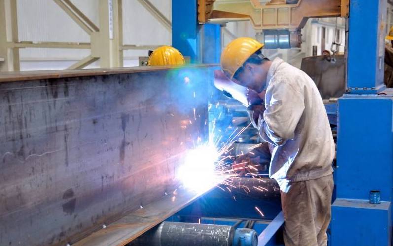 山西鋼結(jié)構(gòu)廠家廠房建造，助力企業(yè)復產(chǎn)